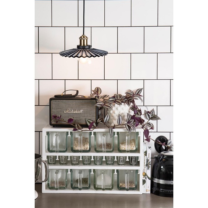 Szklana loftowa lampa Cobbler dymiona 25cm w kuchni